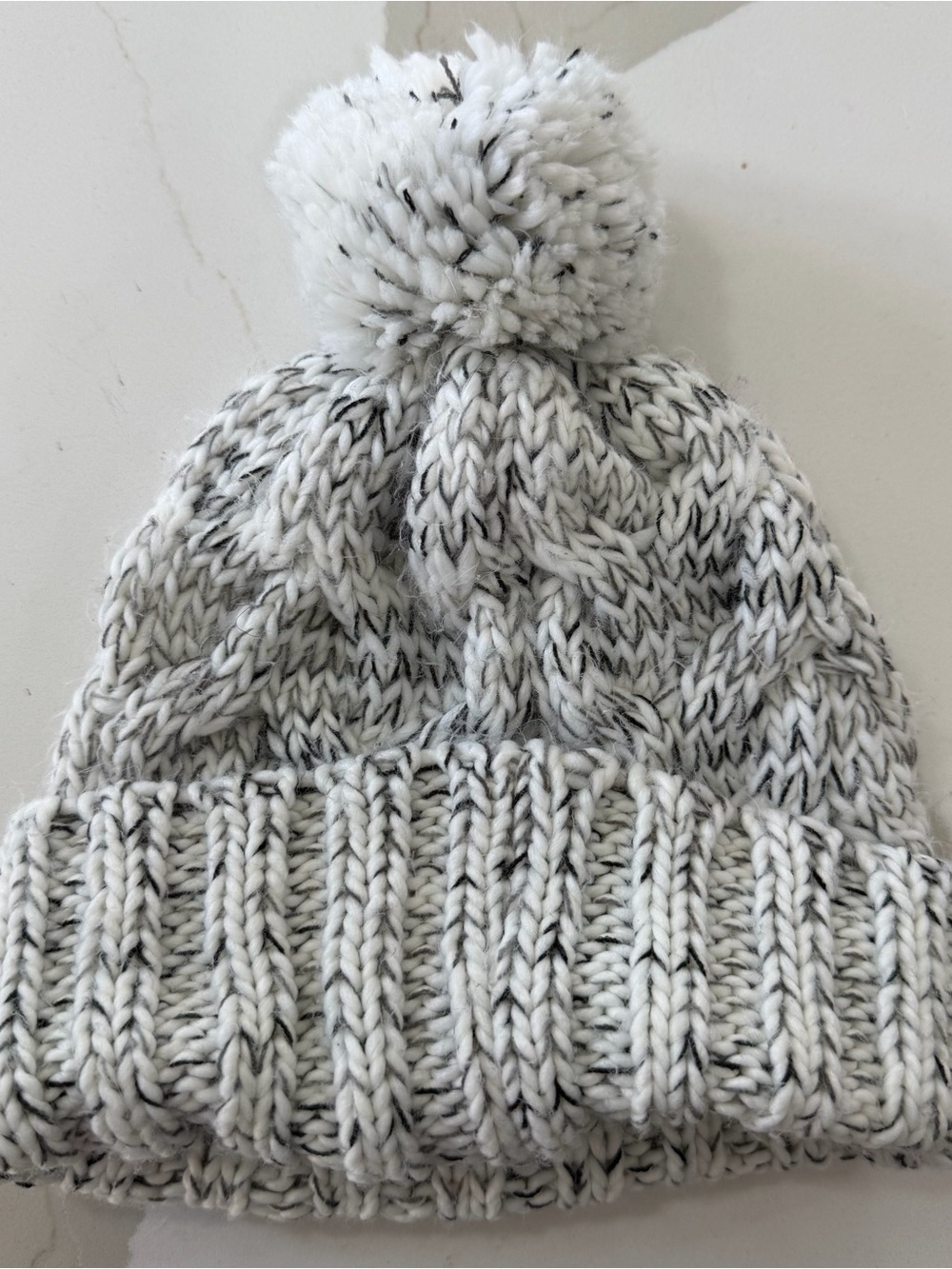 Marilyn Monroe Marled White & Black Pom Beanie